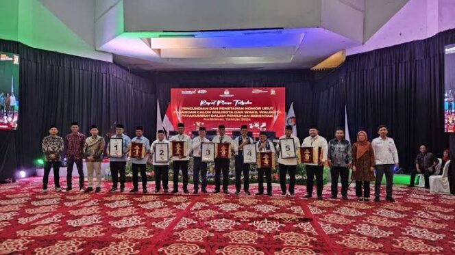 
					KPU Tetapkan Nomor Urut Pasangan Calon Walikota Payakumbuh